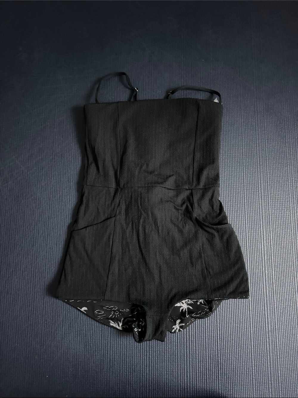 POPFLEX Swim Reef Romper with Pockets, Excellent Condition